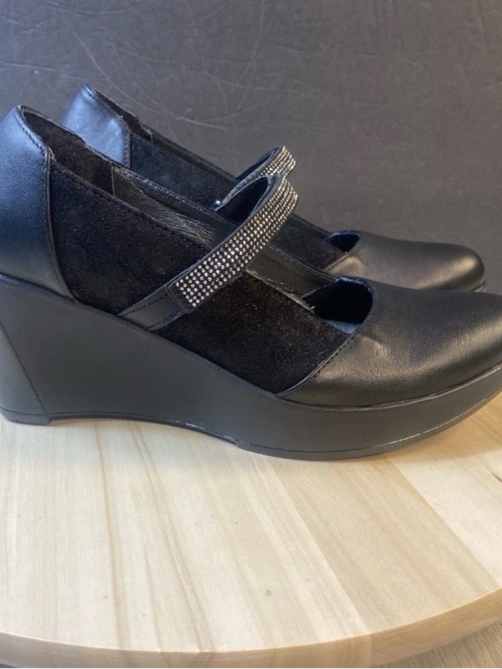 Naot Mary Jane Wedge Shoes Womens 37 Black Platform Shoes USA( 6-6.5)